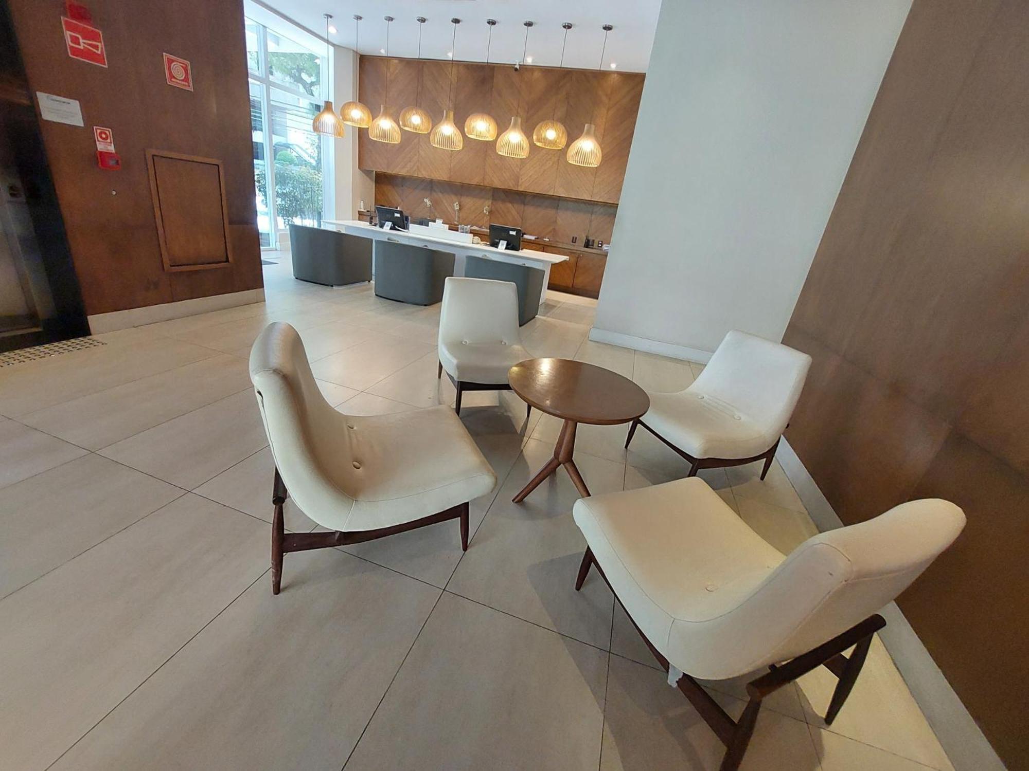 Book - Estanconfor Cobertura Com Jacuzzi E Vista Mar *